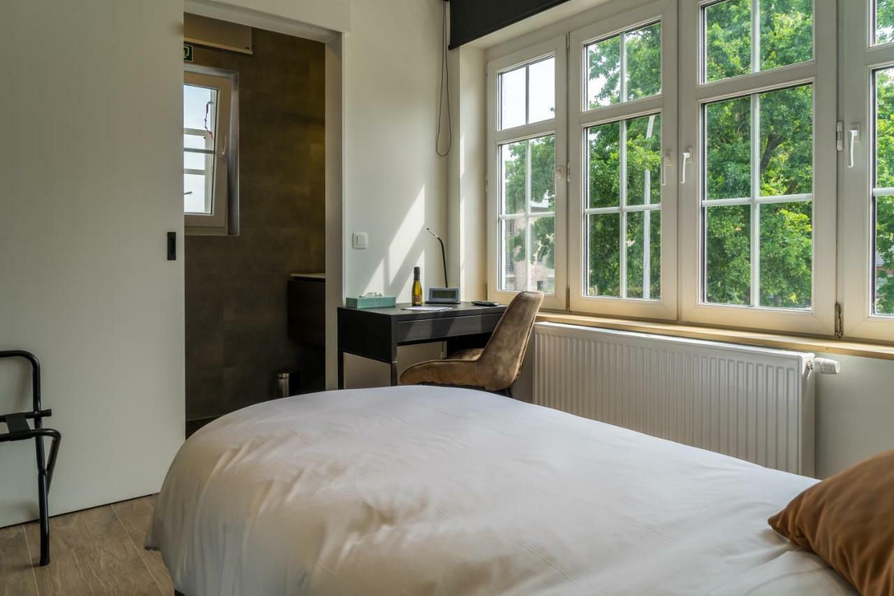 Hotel Huron Mol Kültér fotó