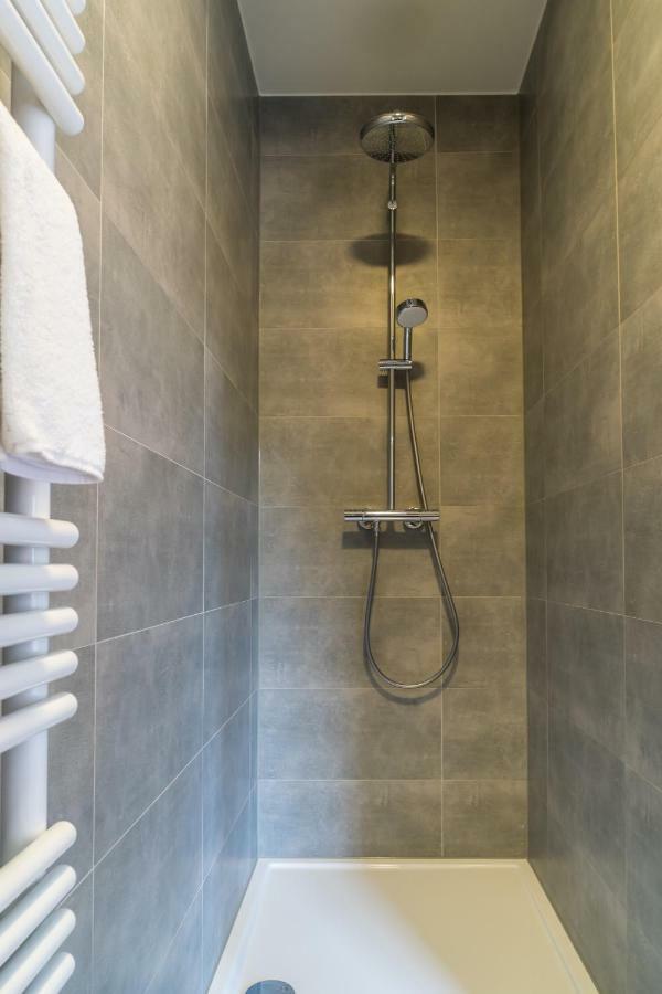 Hotel Huron Mol Kültér fotó