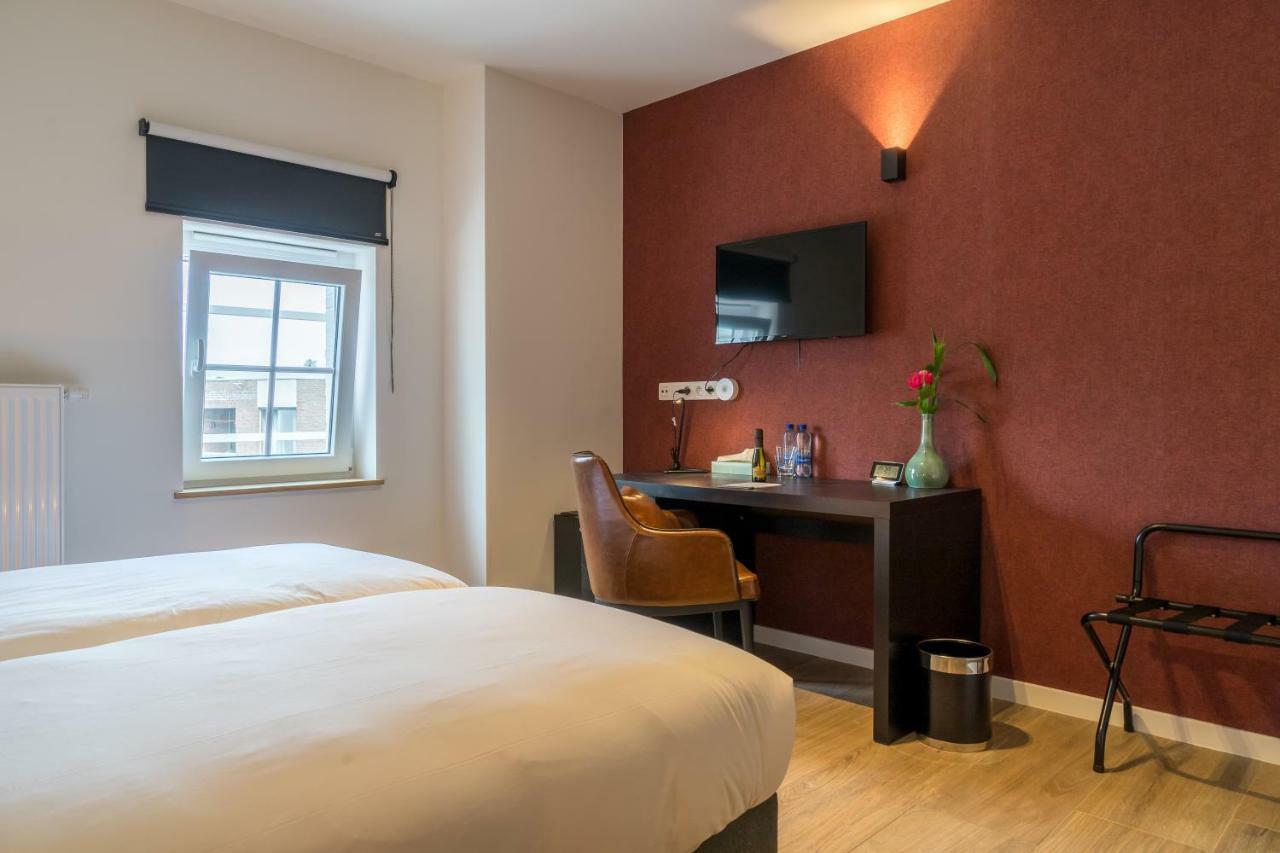Hotel Huron Mol Kültér fotó