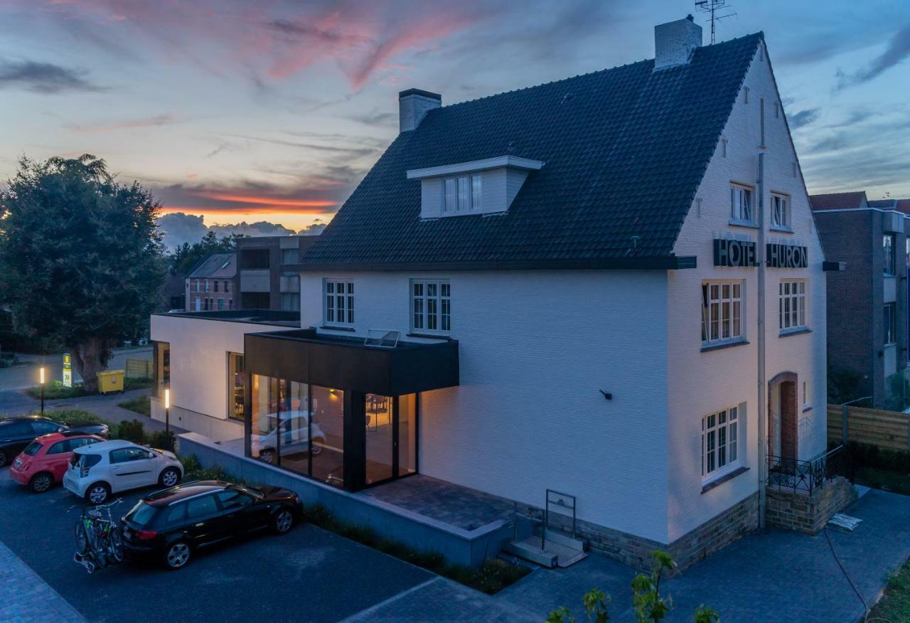 Hotel Huron Mol Kültér fotó